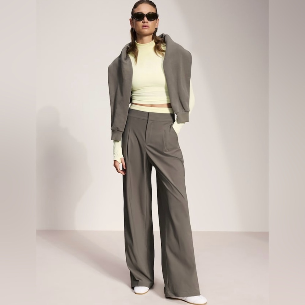 Athleta Wide Leg Pants in Olive Gray